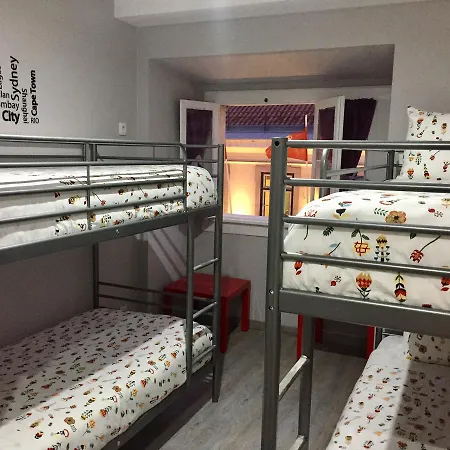 Golden Tram 242 Suites & Hostel-3