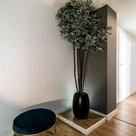 Gloria Suites By Lxway-3
